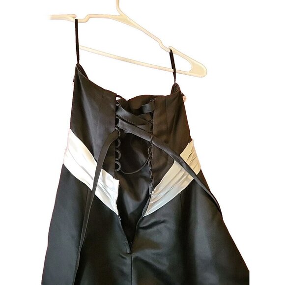 NEW Jump Apparel $200 Strapless Prom Formal Black Dress Size 3 Long NWT Evening - Picture 4 of 4
